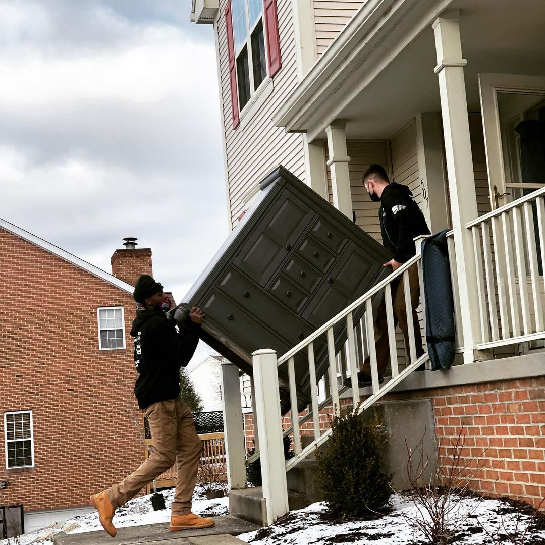 Secure Furniture Movers in Atwater, OH