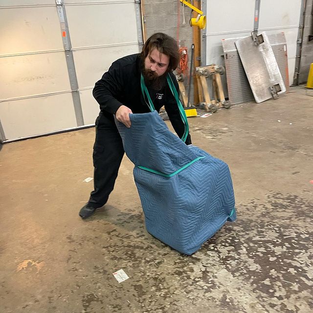 Furniture Moving Services in Richmond, OH area