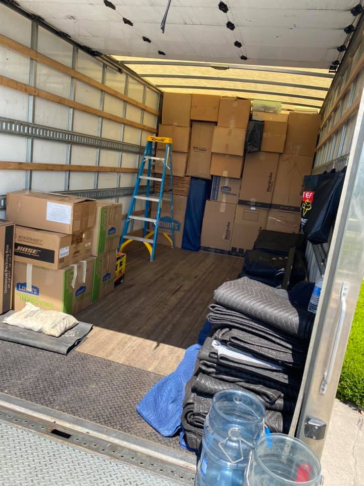 Commercial Furniture Movers in Carson, Pennsylvania